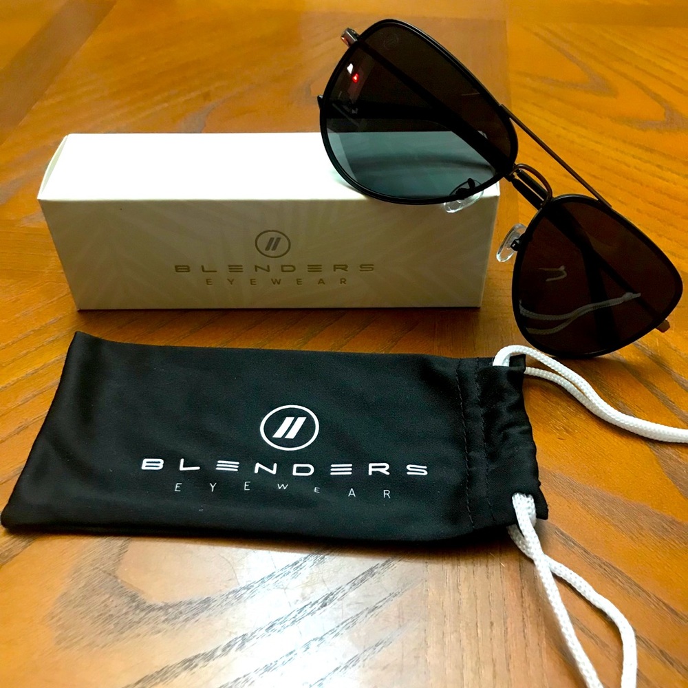 Blenders aviator sunglasses